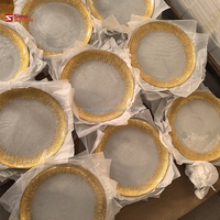 Assiette de présentation ronde en verre transparent avec bord doré de 13 pouces pour décoration de mariage