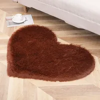 Tapis de luxe en forme de cœur en velours PV, tapis à poils longs en peluche, fabriqué à la machine, pour chambre à coucher, salon, balcon, décoration