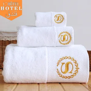 โรงแรม5ดาวผ้าฝ้ายอาบน้ำผ้าลินินสีขาวโลโก้ที่กำหนดเองผ้าขนหนูโรงแรม3ชิ้นชุดผ้าฝ้าย100