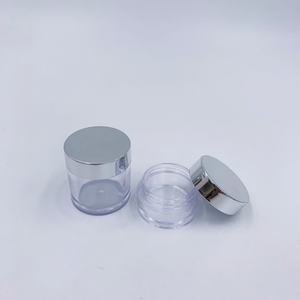 Venta al por Mayor de Frascos de Plástico Vacíos de 3 gramos, 5 ml, 10 ml, 15 ml, 20 gramos, 30 ml, 50 ml, 60 ml, 1 oz, 2 oz con Tapa Plateada o Dorada - Product Image 2