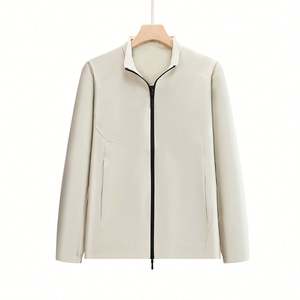 Veste coupe-vent légère pour homme, de haute qualité, décontractée, sportive, à capuche, personnalisable avec logo, vente en gros - Product Image 2