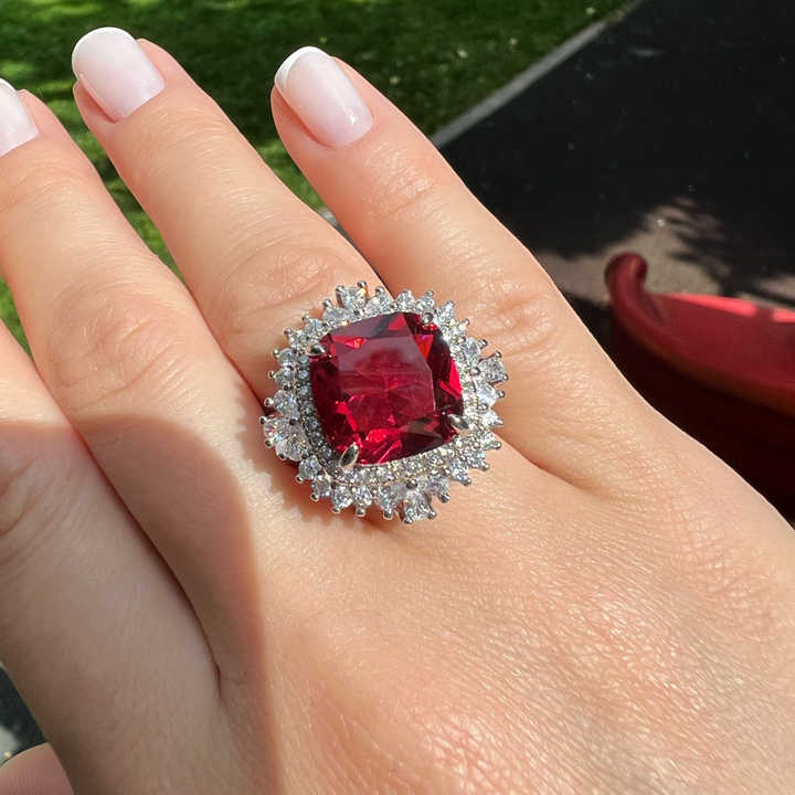 CAOSHI Luxury Ruby Red Crystal Engagement Ring - 925 Silver Plated