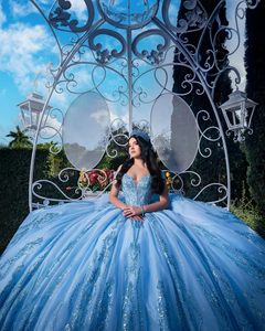 Abiti da Quinceañera Mumuleo <span class=keywords><strong>Blu</strong></span> Cielo 2026, Abito da ballo lungo fino al pavimento con strascico a cappella, in <span class=keywords><strong>raso</strong></span> moderno con stampa in pizzo, vita naturale, per adolescenti - Product Image 3