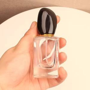 Perfume en spray de 30 ml de marca reconocida, botella de perfume con atomizador, botella pequeña de muestra, botella de color separado. - Product Image 3