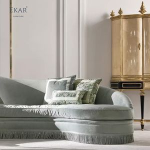 Canapé de salon de style italien: silhouette incurvée, revêtement en velours avec détails à franges pour <span class=keywords><strong>des</strong></span> espaces élégants - Product Image 3