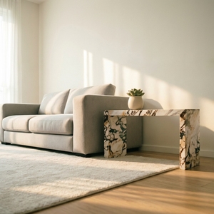 Table <span class=keywords><strong>console</strong></span> en marbre Calacatta Viola en forme de C, <span class=keywords><strong>design</strong></span> minimaliste et épuré, idéale pour les appartements modernes et les bureaux de direction - Product Image 4