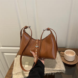 Nouvel Arrivage Sac à Bandoulière Hobo <span class=keywords><strong>L</strong></span>éger et Minimaliste 2026 avec Fermoir Tendance Polyvalent <span class=keywords><strong>Prix</strong></span> Usine Sacs à Main pour Usage Quotidien - Product Image 5