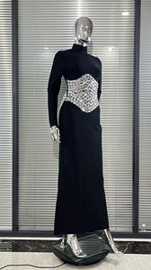 <span class=keywords><strong>Abito</strong></span> da sera <span class=keywords><strong>lungo</strong></span> elegante <span class=keywords><strong>nero</strong></span> di lusso 2026 con vita decorata con diamanti, vestito fasciante da donna di alta qualità che valorizza la figura - Product Image 4