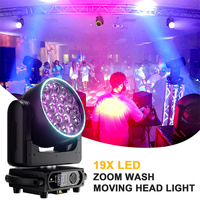 Projecteur de scène à tête mobile 19x20W RGBWAUV 6-en-1 avec zoom, pixels individuels, 7800K, DMX512, RDM pour la production de concerts