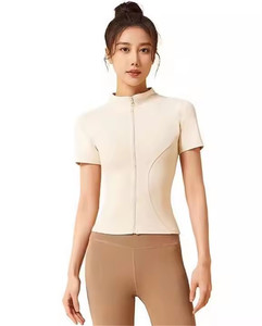 Vestes de <span class=keywords><strong>sport</strong></span> zippées pour femmes M358 avec logo personnalisé, douces et confortables, manches courtes et ajustées pour la course à pied, le fitness et le yoga - Product Image 6