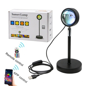 Lámpara Proyector LED RGB de 16 Colores con Control Remoto por Aplicación, Proyección de Atmósfera, Luz de Atardecer para Decoración de Fondo en Hogar, Dormitorio, Tienda - Product Image 2