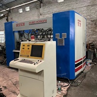 Machine automatisée de pliage et de refendage de boîtes en carton ondulé pour gerbeur de robot à position élevée