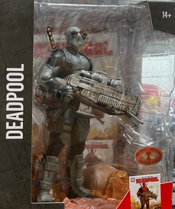 Statua Modello Fatta a Mano in Scala 1/6 McFarlane Marvel: Spider-Man e Punisher (Statua in Scala 1/6) - Product Image 2