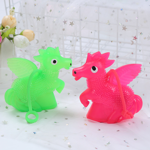 Pelota de caballo para aliviar el estrés para niños, juguete divertido JumboPuffer, juguete blando para apretar, venta al por mayor - Product Image 2