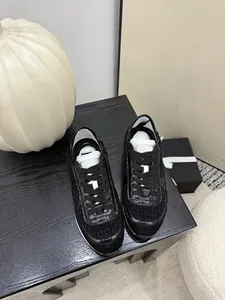 Chaussures de créateur de luxe de qualité supérieure, chaussures décontractées à lacets, chaussures de sport plates à bout rond en cuir véritable pour femmes - Product Image 6