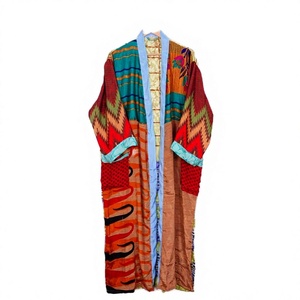 Robe de chambre thermique vintage en soie pour femme, élégante, longue, style kimono, avec ceinture, en sari indien recyclé, douce, pour l'été, pour demoiselles d'honneur - Product Image 1