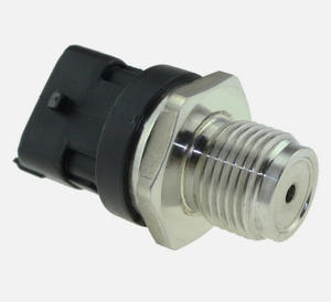 0281002907 Sensore di Pressione Carburante di Alta Qualità per Renault Master Laguna Traffic <span class=keywords><strong>1.9</strong></span> 2.2 2.5DCi DTi Ricambi Auto - Product Image 1