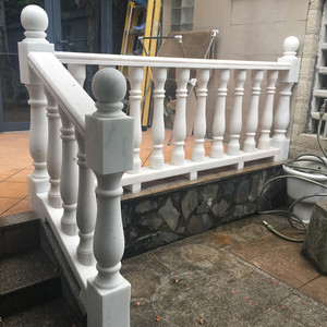 Escalera de mármol blanco de tamaño personalizado para <span class=keywords><strong>exterior</strong></span>, pasamanos con forma de flor, piedra caliza y piedra de granito, balaustrada para balcón - Product Image 5