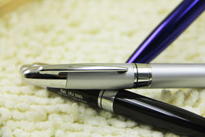 उदय काले मोटी स्टेनलेस स्टील पार्कर शैली फिर से भरना लक्जरी धातु बॉल पेन - Product Image 4