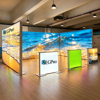 Boîtes lumineuses publicitaires sans cadre Lintel, cadres lumineux SEG pour salons professionnels, présentoirs modulaires, stands de présentation lumineux pour expositions