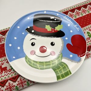 Ensemble d'assiettes en céramique de Noël, vaisselle en porcelaine festive avec des motifs de Père Noël, bonhomme de neige et sapin de Noël, pour les fêtes de fin d'année - Product Image 2