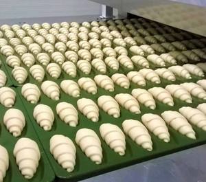 9/10/30/60 moules industrie personnalisé antiadhésif en aluminium acier Croissant plateau <span class=keywords><strong>de</strong></span> cuisson moule à muffins 40*60 <span class=keywords><strong>cm</strong></span> 60*<span class=keywords><strong>80</strong></span> <span class=keywords><strong>cm</strong></span> - Product Image 1