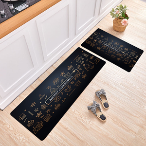 Tappeto da Cucina in Velluto Cristallo con Motivo Natalizio a Renna e Stelle, Realizzato a Macchina in Poliestere, Assorbente e Componibile - Product Image 3