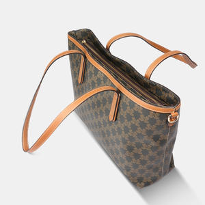 Ensemble de trois pièces tendance de haute qualité, sac fourre-tout portable à bandoulière, grande capacité, fermeture éclair, polyester, pour femmes - Product Image 4