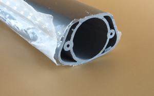 Profils en plastique PVC pour les bâtiments d'hôtels et d'hôpitaux - Design moderne durable et écologique pour l'extérieur et les salles de bain - Product Image 3