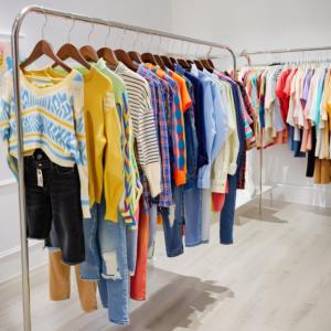Ensembles de vêtements unisexes pour enfants, imprimés de dessins animés d'été, tenues décontractées pour enfants, shorts, hauts, polyester, coton, couleurs mélangées - Product Image 6