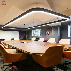 20-дюймовая алюминиевая светодиодная линейная лампа-комбо 85 Вт для 4x4, прямоугольный подвесной светильник на 60 светодиодов, IP44, гарантия 3 года, 3000K-6000K CCT - Product Image 1