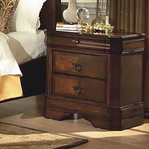 Ensemble de chambre à coucher traditionnel en bois de cerisier chaud - 5 pièces avec lit à panneaux, commode, miroir, armoire et table de chevet, meubles classiques décontractés - Product Image 4
