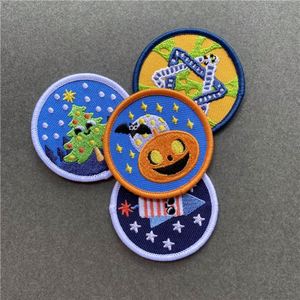 Écusson brodé personnalisable en PU avec Velcro, à coudre ou thermocollant, pour votre chapeau - Product Image 1