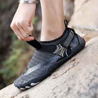 Chaussures d'eau pour hommes et femmes, vente en gros, été, pieds nus, légères, séchage rapide, antidérapantes, respirantes, en maille, pour la plage, la natation, le yoga