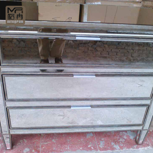 Mirrored Furniture Supplier <strong>3</strong> Wide <strong>Drawers</strong> Bed Side Table Mirror Dressing <strong>Chest</strong> Wholesales - Product Image 3