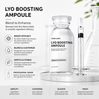 Ampoules actives de vitamine C stimulant le collagène à utiliser avec le kit de sérum anti-âge liftant et raffermissant pour unifier le teint et combattre les imperfections cutanées.
