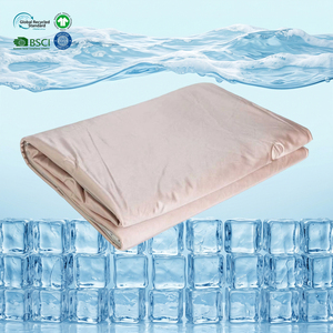 Couette rafraîchissante gris argenté en gros, lavable, pour hôtels, couverture d'été durable et légère, insert de couette pour centres de villégiature - Product Image 1