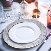Plaques de présentation de mariage rondes en cuivre argenté doré de 13 pouces en acier inoxydable pour les événements