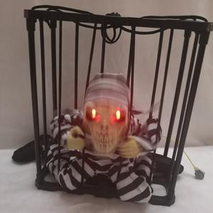 Decoración de Halloween 6 'Colgante de tamaño real Iluminado Goblin Calabaza Hombre Voz espeluznante Decoración de utilería de Halloween con cara brillante - Product Image 3