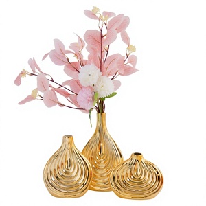 Jarrón de Cerámica con Rayas Doradas, Jarrón Moderno Nórdico Abstracto para Flores, Decoración Esmaltada para Escritorio, Hogar, Fiesta, Boda - Product Image 3