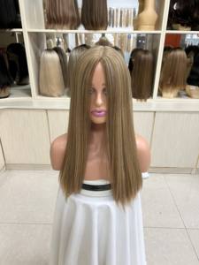 Pelucas de Cabello Humano Virgen 100% Natural al por Mayor, Cabello Largo de 18 Pulgadas Estirado con Base de Seda, Longitud Media - Product Image 5