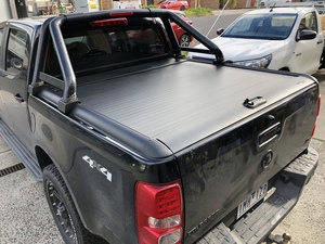 Couvercle de rouleau de tonneau rétractable manuel pour Chevy <span class=keywords><strong>silverado</strong></span> 6.6 pieds long lit étanche anti-rouille couvercle dur en aluminium - Product Image 2