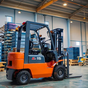 Sinomach CNCMC Precio bajo Motor <span class=keywords><strong>Nissan</strong></span> opcional Operación fácil CPCD15 Carretilla elevadora diesel de 1,5 toneladas - Product Image 3