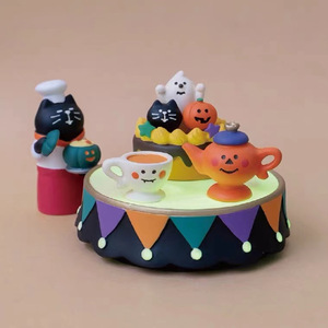 Qingheng japonais <span class=keywords><strong>2022</strong></span> Halloween citrouille roi Miniature jouer cadeau décoratif résine bibelot - Product Image 4