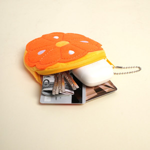 Karikatür Meyve Turtası Yaratıcı Fermuarlı Bozuk Para Cüzdanı Öğrenciler ve Çocuklar için Sevimli Mini Peluş Kulaklık Çantası ve Bozuk Para Çantası - Product Image 2