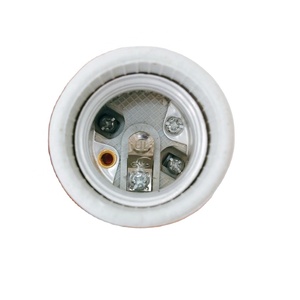 Offre Spéciale US E26 <span class=keywords><strong>support</strong></span> <span class=keywords><strong>de</strong></span> <span class=keywords><strong>lampe</strong></span> en céramique Style vis porcelaine ampoule <span class=keywords><strong>douille</strong></span> Base accessoire cylindre <span class=keywords><strong>support</strong></span> <span class=keywords><strong>de</strong></span> lumière - Product Image 6
