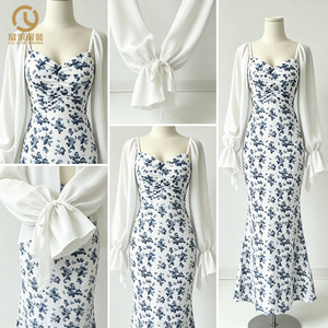 Abito Estivo da Donna Lungo fino ai Piedi con Stampa Floreale, Spalline Sottili, Scollo a V, in Chiffon Lavorato a Maglia Traspirante - Product Image 4