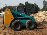 Bucket 0.4m³ SWL3220 1100kg Skid Steer Loader untuk Lokasi Konstruksi Bangunan
