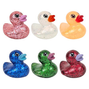 Giocattoli da bagno da bagno con paillettes in gomma a forma di anatra stampati in massa personalizzati che incorporano disegni di motivi - Product Image 2