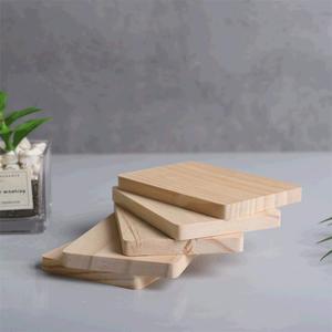 Tablas Cuadradas de Madera de Pino, Color Natural, Hechas a Mano, Suministros para Manualidades - Product Image 1